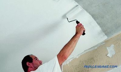 Blanquear el techo con sus propias manos con tiza o pintura a base de agua + Video
