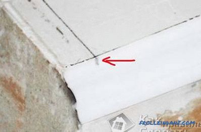Cómo cortar un plinto de techo
