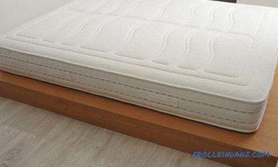 Cómo elegir un colchón para una cama doble con efecto ortopédico + Video