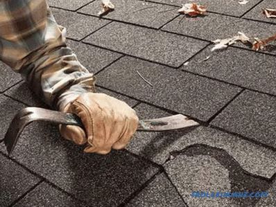 Repara el techo de una casa particular. Hazlo tú mismo.