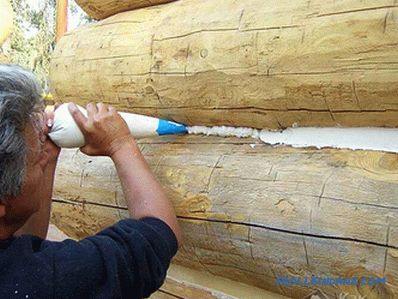 Cómo calafatear la casa de troncos con tus propias manos