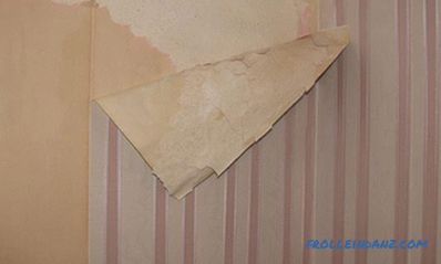 Cómo pegar papel tapiz en papel tapiz