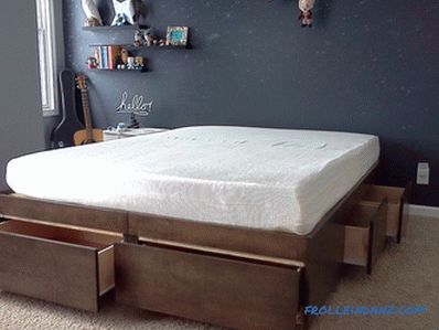 Cómo hacer un podio de cama hágalo usted mismo paso a paso + Foto