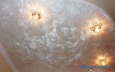 Decoración de techo con escayola decorativa - cómo aplicar escayola decorativa